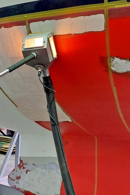 Decapado casco de barco sin alta presión
