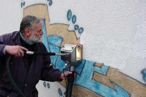umweltfreundliche Graffitientfernung