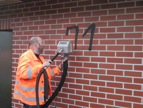 nachhaltige Reinigungstechnik Graffiti professionell entfernen