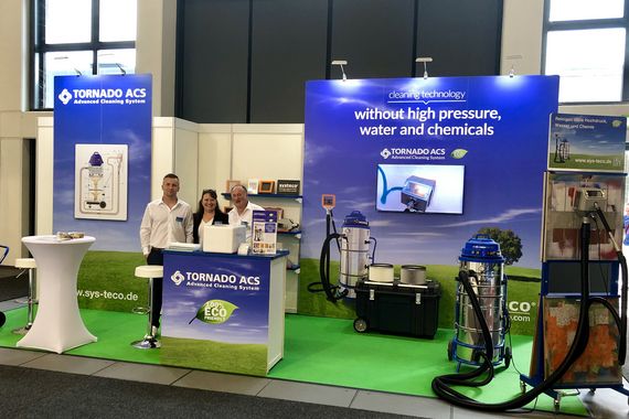 cleaning technology CMS Berlin with no pressure, no water, no chemicals cleaning technology CMS Berlin