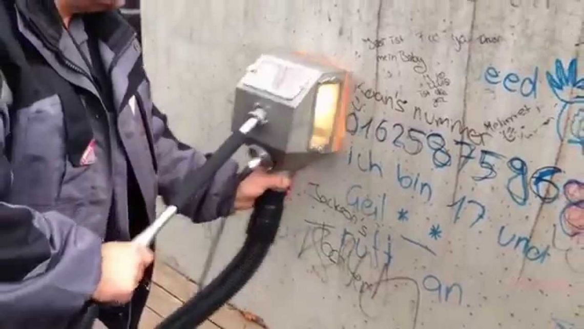 graffiti removal on concrete