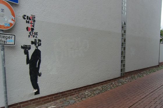 Graffiti entfernen auf Putz mit Tornado ACS