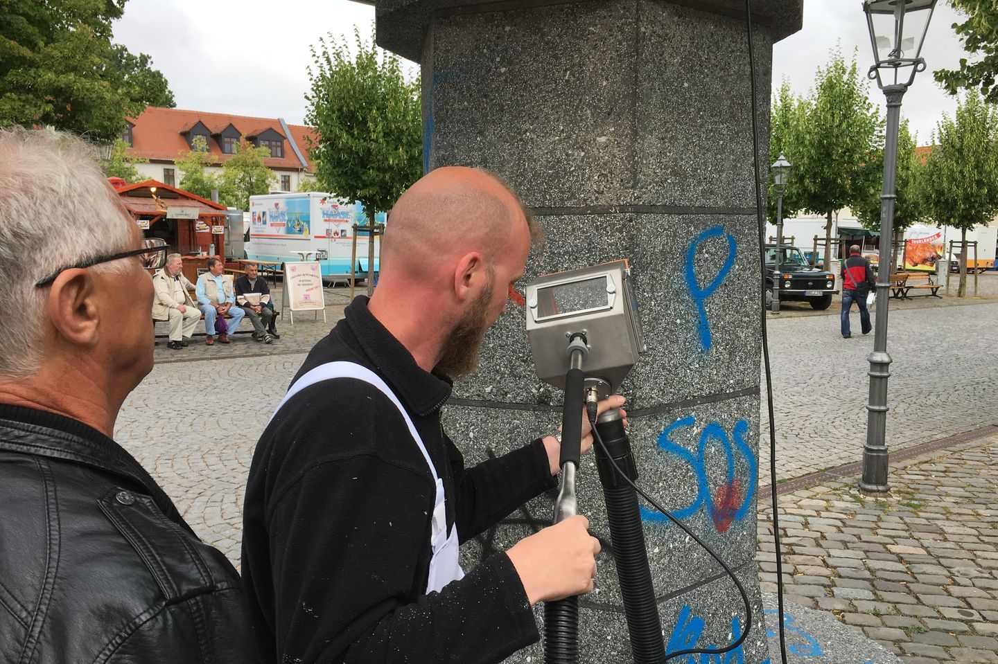 L'élimination écologique de graffiti sans eau