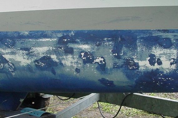 Casco de barco limpiado con Tornado ACS Limpieza de casco de barco