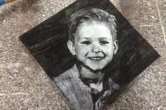 systeco for photo engraving on granite