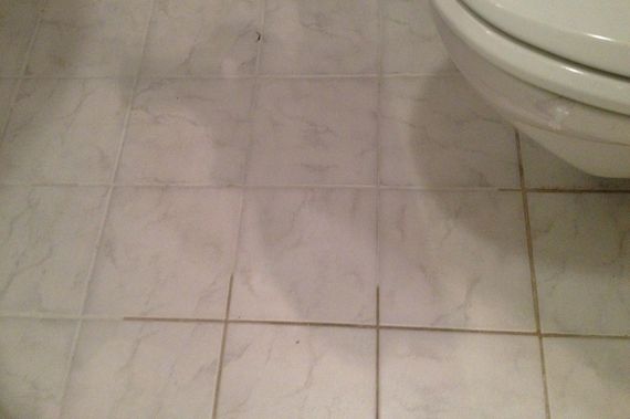 tile and grout cleaning without a pressure washer